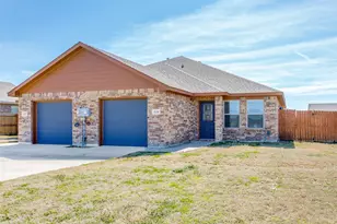 519 Wood Dr, Gunter, TX 75058 - Photo 1