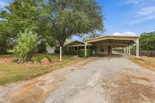 116 Eastridge Dr, Springtown, TX 76082 - Photo 7