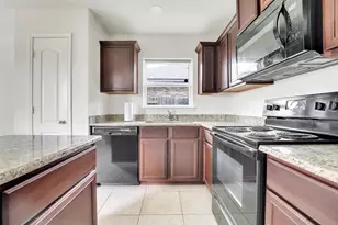 170 Kennedy Dr, Venus, TX 76084 - Photo 5