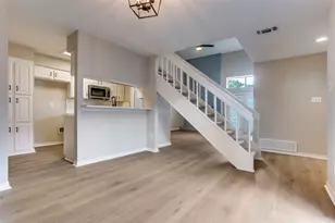 2605 Centaurus Dr, Garland, TX 75044 - Photo 5