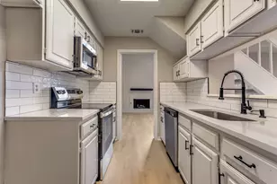 2605 Centaurus Dr, Garland, TX 75044 - Photo 11