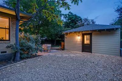 920 Bison Trail, Dallas, TX 75208 - Photo 29