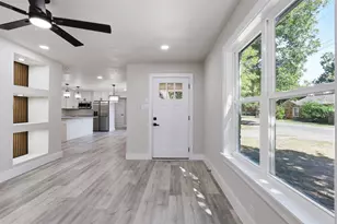 905 N Wood St, Cleburne, TX 76033 - Photo 5