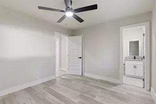 905 N Wood St, Cleburne, TX 76033 - Photo 17
