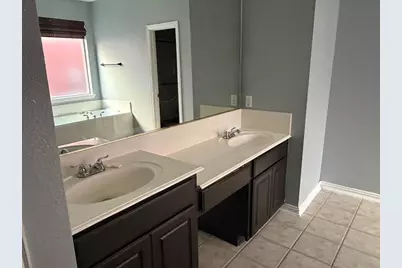 8801 Tanglewood Drive, McKinney, TX 75072 - Photo 11