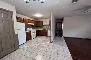 11913 Metmora Ct, Fort Worth, TX 76008 - Photo 5