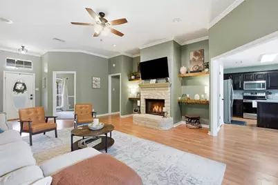 802 Justin Court, Keene, TX 76059 - Photo 5