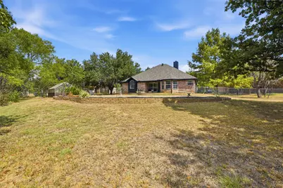 802 Justin Court, Keene, TX 76059 - Photo 23