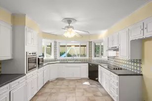 2813 Rockbridge Rd, Tyler, TX 75701 - Photo 9