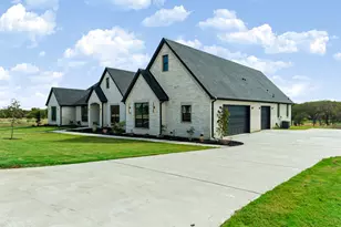 153 Red Bird Ln, Bells, TX 75414 - Photo 39