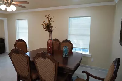 2313 N Riverside Drive, Fort Worth, TX 76111 - Photo 11