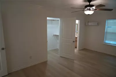 2313 N Riverside Drive, Fort Worth, TX 76111 - Photo 39