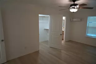 2313 N Riverside Dr, Fort Worth, TX 76111 - Photo 39
