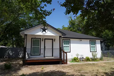 2313 N Riverside Drive, Fort Worth, TX 76111 - Photo 1