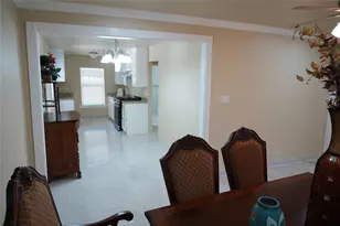 2313 N Riverside Dr, Fort Worth, TX 76111 - Photo 9