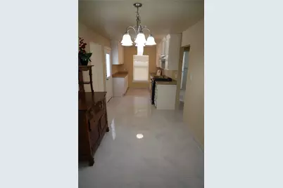 2313 N Riverside Drive, Fort Worth, TX 76111 - Photo 15
