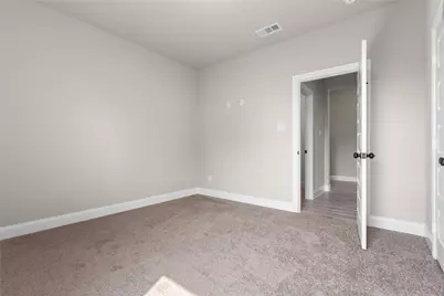502 S 14th St, Corsicana, TX 75110 - Photo 27