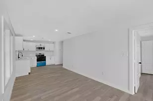 4427 Frank St, Dallas, TX 75210 - Photo 13