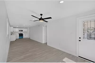 4427 Frank Street, Dallas, TX 75210 - Photo 11