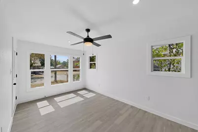 4427 Frank Street, Dallas, TX 75210 - Photo 7