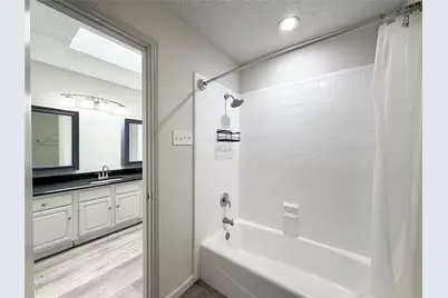 3635 Garden Brook Drive #2400, Farmers Branch, TX 75234 - Photo 25
