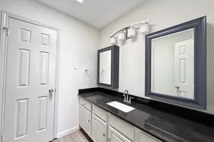 3635 Garden Brook Dr, Farmers Branch, TX 75234 - Photo 23