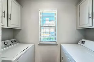 3635 Garden Brook Dr, Farmers Branch, TX 75234 - Photo 7