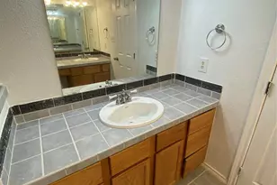 2212 Snake River Dr, Granbury, TX 76048 - Photo 7