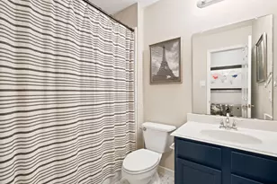 909 Charleston Ln, Savannah, TX 76227 - Photo 25