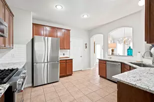 909 Charleston Ln, Savannah, TX 76227 - Photo 15