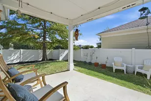 909 Charleston Ln, Savannah, TX 76227 - Photo 31