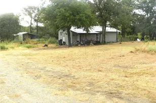 588 Salt Creek Rd, Springtown, TX 76082 - Photo 5