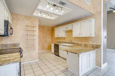 8129 County Road 804, Burleson, TX 76028 - Photo 9