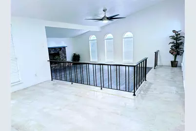 9015 High Plain Lane, Dallas, TX 75249 - Photo 9