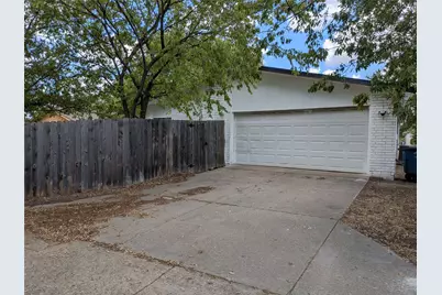 9015 High Plain Lane, Dallas, TX 75249 - Photo 39