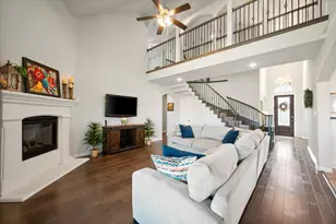 4401 De Bourgh Ln, Mansfield, TX 76063 - Photo 15