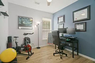 1037 Honeysuckle, Grapevine, TX 76051 - Photo 13