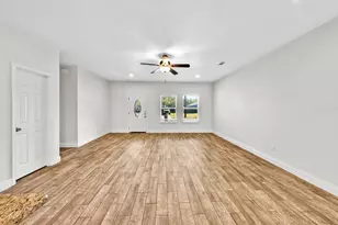 3922 Washington St, Greenville, TX 75401 - Photo 13