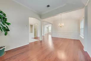 1529 Dimmit Dr, Carrollton, TX 75010 - Photo 9