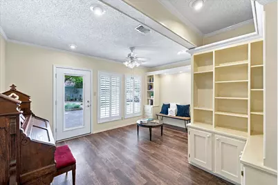 1805 Holm Oak Street, Arlington, TX 76012 - Photo 19
