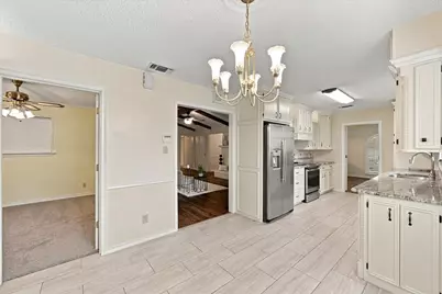 1805 Holm Oak Street, Arlington, TX 76012 - Photo 11