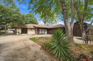1805 Holm Oak St, Arlington, TX 76012 - Photo 27