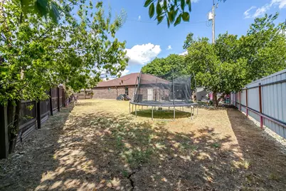 4000 NE 4th Street, Mineral Wells, TX 76067 - Photo 27