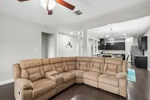 9920 Prairie Dog Ln, McKinney, TX 75071 - Photo 11