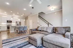 2821 Lindale Dr, Carrollton, TX 75010 - Photo 5