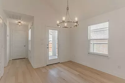 6713 Lake Overlook Drive, Fort Worth, TX 76135 - Photo 5