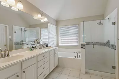 2005 Club View Circle, Corinth, TX 76210 - Photo 13