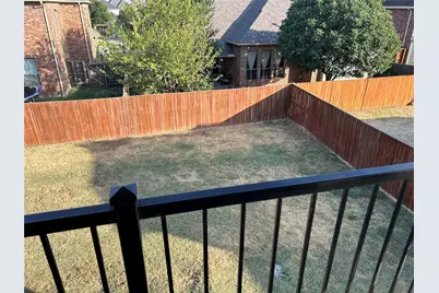 2951 N Camino Lagos, Grand Prairie, TX 75054 - Photo 7
