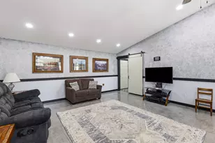 7703 Prairie Creek Ln, Tolar, TX 76476 - Photo 25