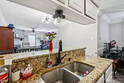 1610 Brentwood Drive, Irving, TX 75061 - Photo 13